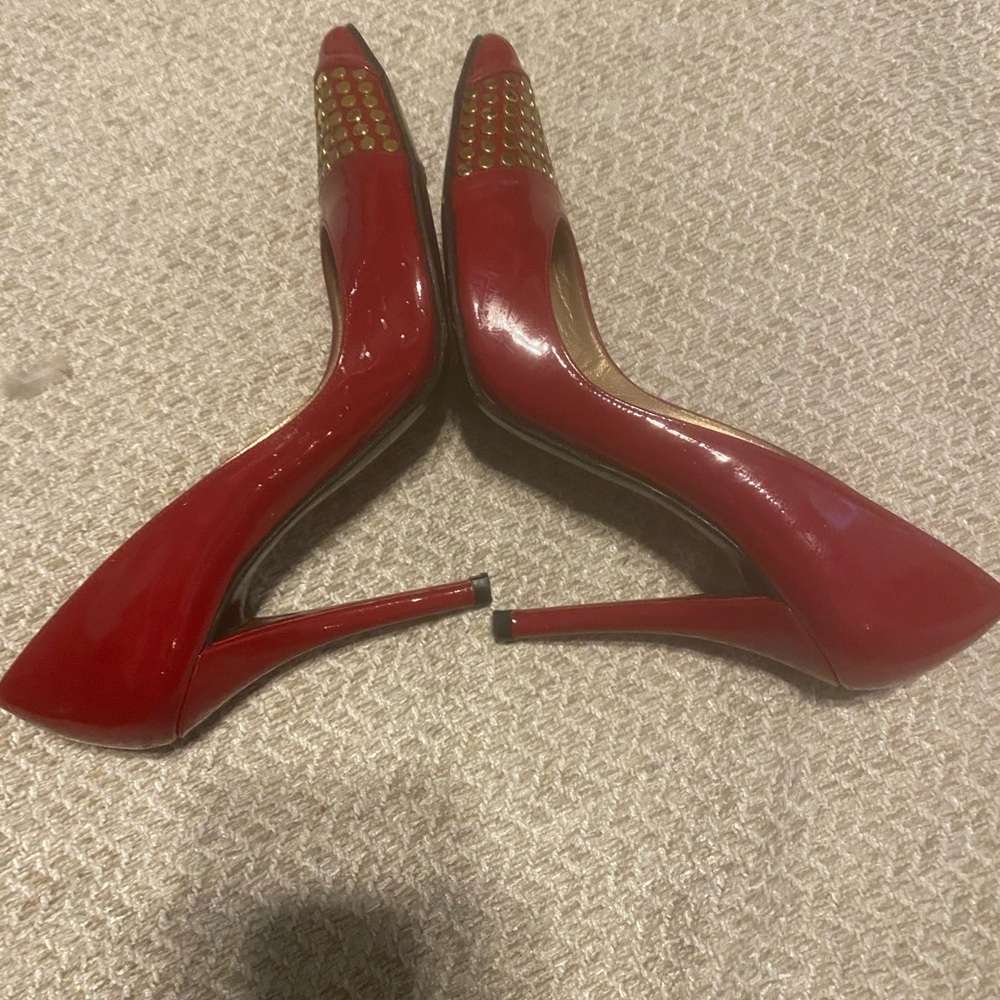 Stuart Weitzman Pointy Closed Toe Pumps With Gold… - image 8